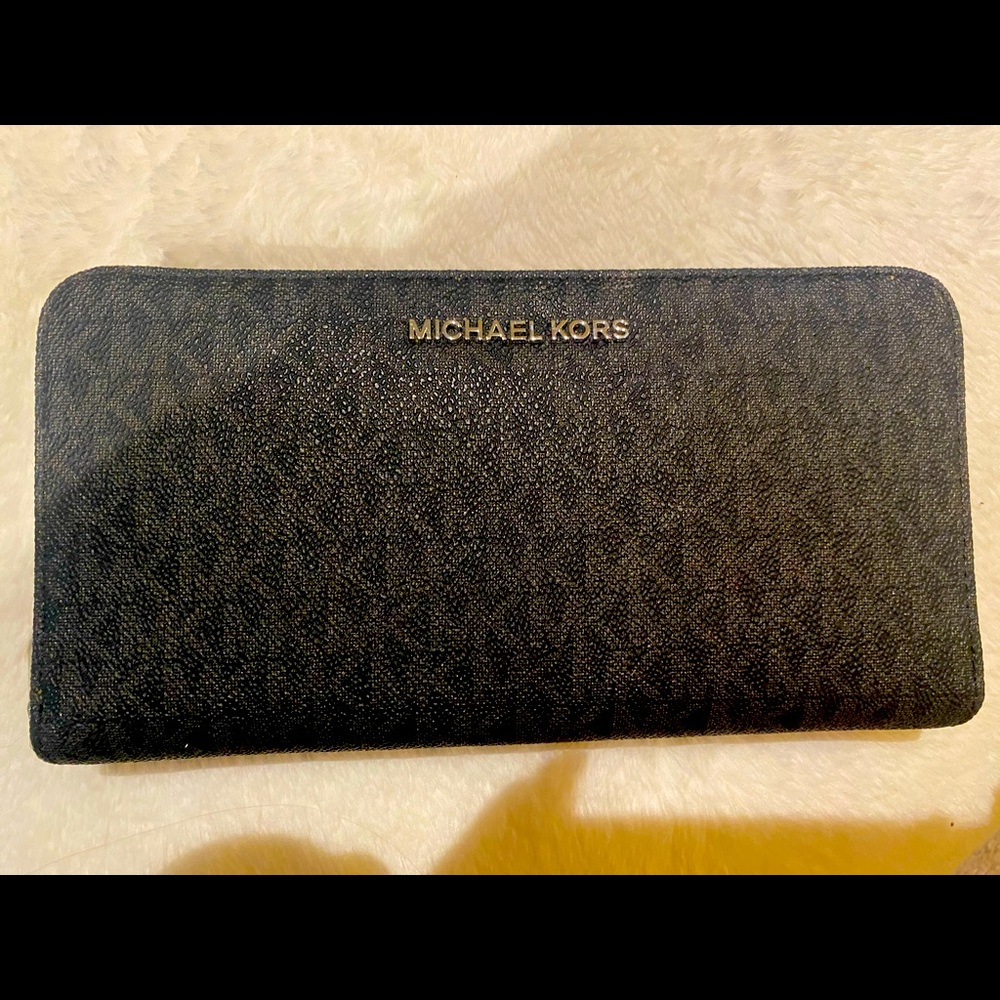 Michael Kors wallet large